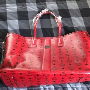 MCM Reversible Liz Shopper